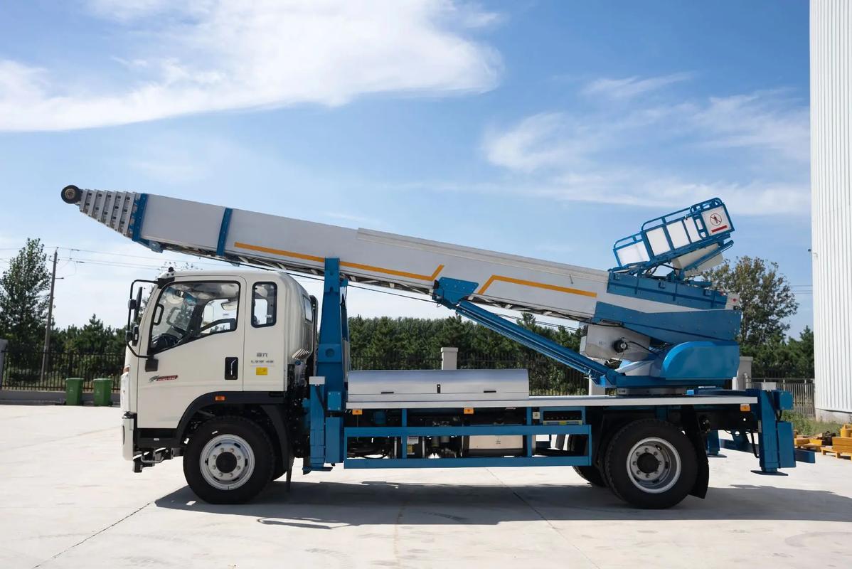 管城回族云梯上料车租赁费用